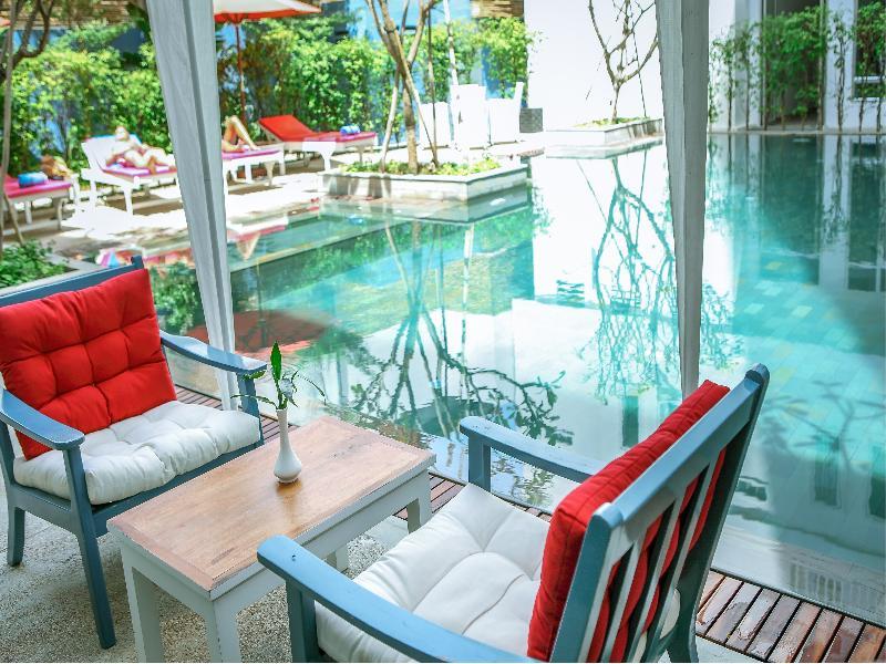 The Frangipani Living Arts Hotel And Spa Phnom Penh Exterior photo